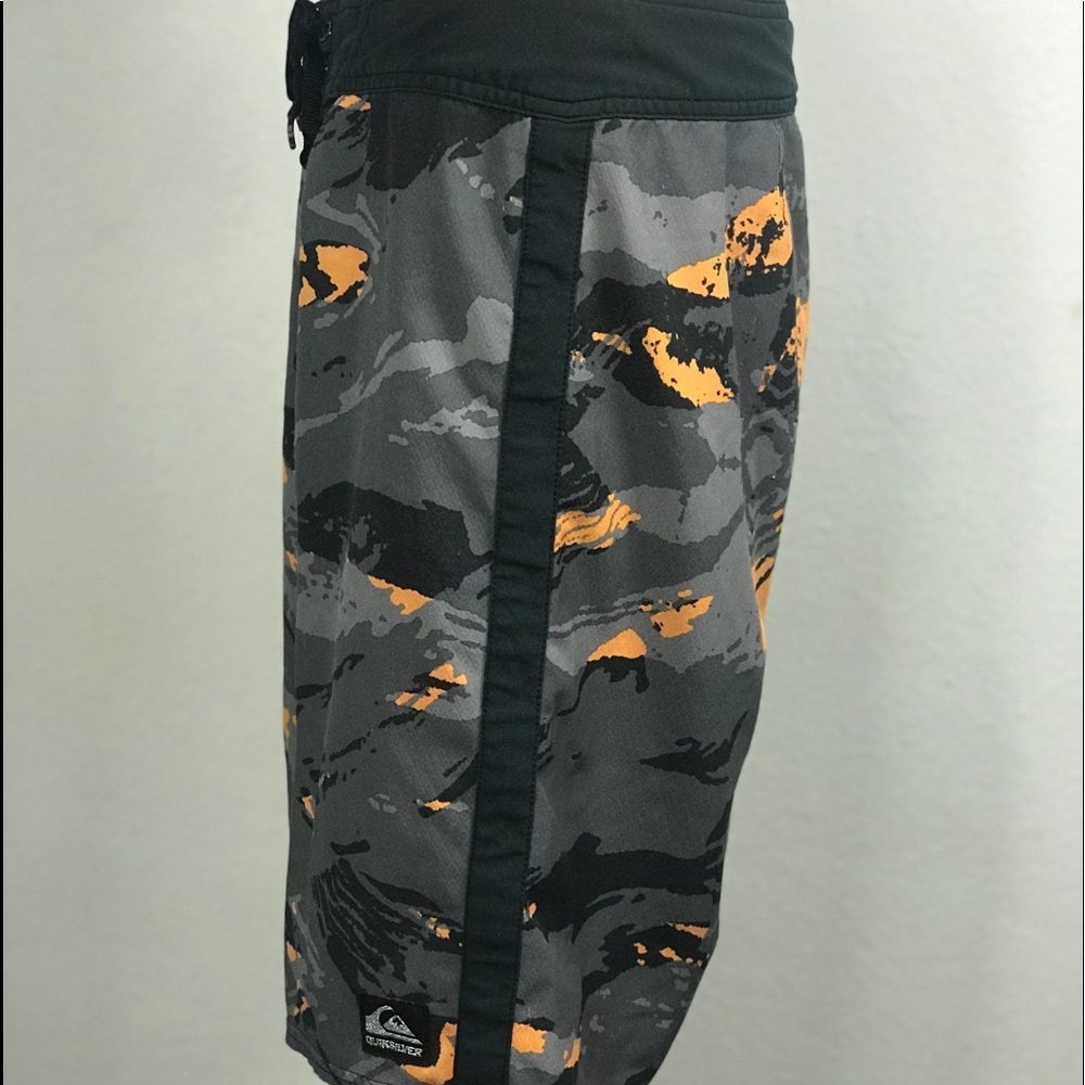 Quiksilver Cypher Series Board Shorts - Picture 3 of 8
